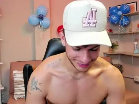 Watch Juan Offline Adult Webcam Show from Colombia - Free Sex Cam Stream