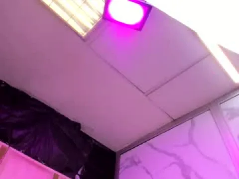 Watch Allison 69ts Offline Adult Webcam Show from Colombia - Free Sex Cam Stream