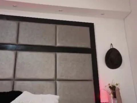Watch Kendal Offline Adult Webcam Show from Colombia - Free Sex Cam Stream