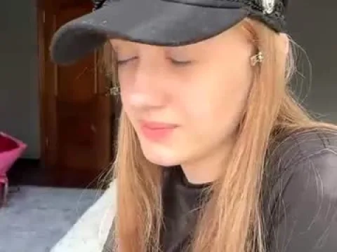 Watch Olivawasden Offline Adult Webcam Show - Free Sex Cam Stream