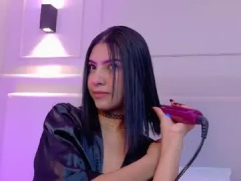 Watch Naomiklarc Offline Adult Webcam Show from Colombia - Free Sex Cam Stream