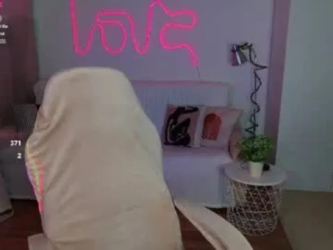 Watch TessaHamilton Offline Adult Webcam Show - Free Sex Cam Stream