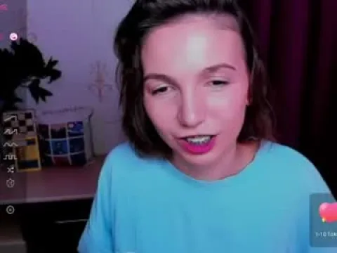 Watch Kindhazelhere Live Adult Webcam Show - Free Sex Cam Stream