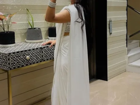 Watch Saloni-Tyagi Live Adult Webcam Show - Free Sex Cam Stream