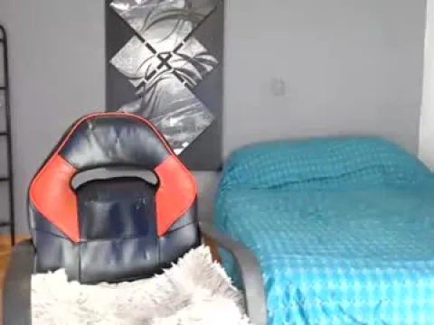 Watch Krissyyts Offline Adult Webcam Show from Colombia - Free Sex Cam Stream