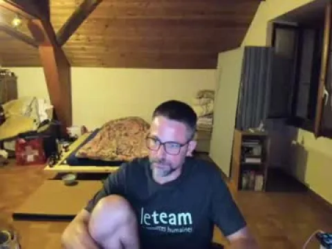 Watch Supersquirrel81 Offline Adult Webcam Show - Free Sex Cam Stream