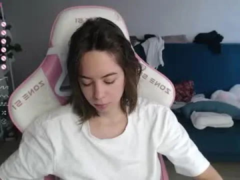 Watch alice Offline Adult Webcam Show - Free Sex Cam Stream
