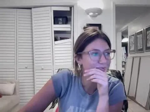 Watch Olivia Live Adult Webcam Show from United States - Free Sex Cam Stream