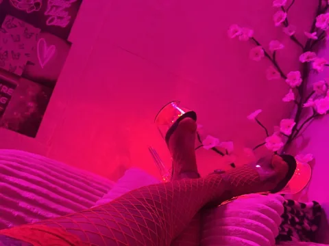 Watch Homeb0dy Live Adult Webcam Show - Free Sex Cam Stream