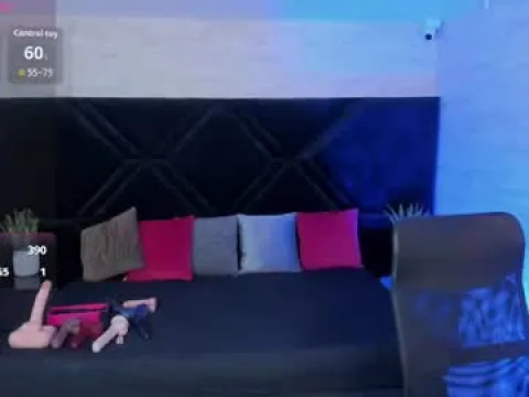 Watch Ivanna rosse Offline Adult Webcam Show from Colombia - Free Sex Cam Stream