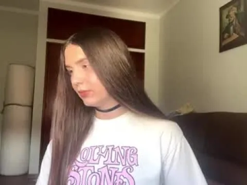 Watch LisaLucy Live Adult Webcam Show - Free Sex Cam Stream