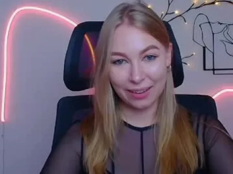 Watch Emilia Offline Adult Webcam Show - Free Sex Cam Stream