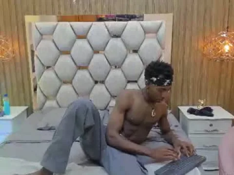 Watch Gaelan Binoche Offline Adult Webcam Show from Colombia - Free Sex Cam Stream