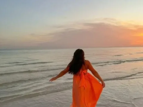 Watch Missdelhii Live Adult Webcam Show - Free Sex Cam Stream
