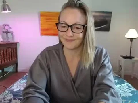 Watch Alice Offline Adult Webcam Show from France - Free Sex Cam Stream