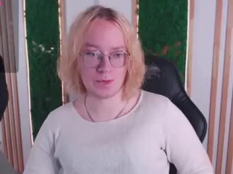 Watch Hi im Amanda Offline Adult Webcam Show - Free Sex Cam Stream