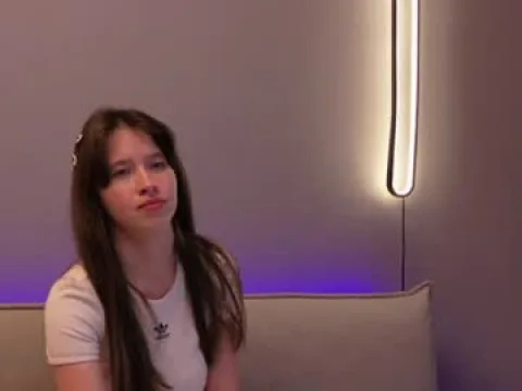 Watch KiraMoonshines Offline Adult Webcam Show - Free Sex Cam Stream
