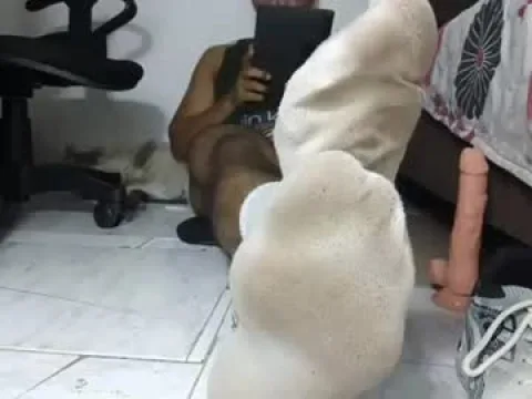 Watch WaltherFeet Live Adult Webcam Show from Colombia - Free Sex Cam Stream