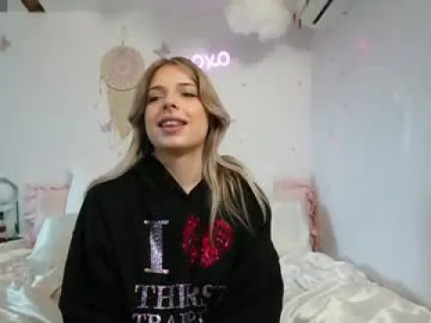 Watch Imi-Baby Offline Adult Webcam Show from NZ - Free Sex Cam Stream