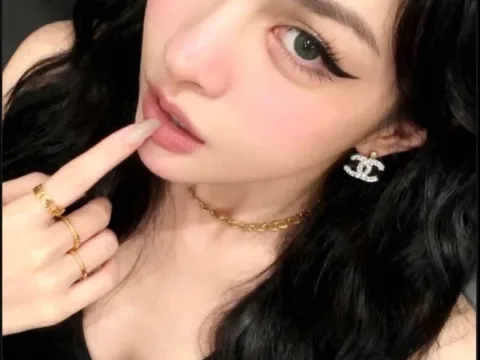 Watch DianaBalley Live Adult Webcam Show - Free Sex Cam Stream