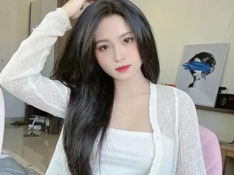 Watch Min Min9 Live Adult Webcam Show - Free Sex Cam Stream