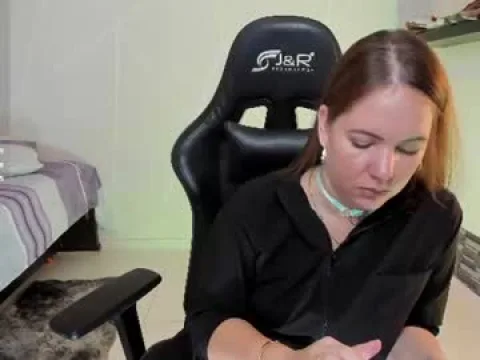 Watch Samantha Offline Adult Webcam Show - Free Sex Cam Stream