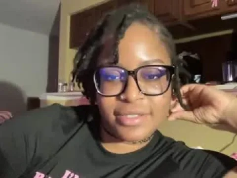 Watch Princess Giggles Offline Adult Webcam Show from United States - Free Sex Cam Stream