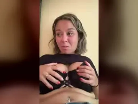 Watch Léa Offline Adult Webcam Show from France - Free Sex Cam Stream