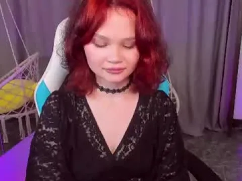 Watch EmilyСhaves Offline Adult Webcam Show - Free Sex Cam Stream