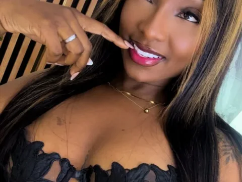 Watch NYAKIMGOLDD Live Adult Webcam Show - Free Sex Cam Stream