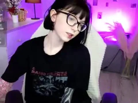 Watch Hazeltompson Offline Adult Webcam Show - Free Sex Cam Stream