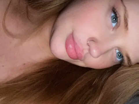Watch CurvyGirlMyla Live Adult Webcam Show - Free Sex Cam Stream