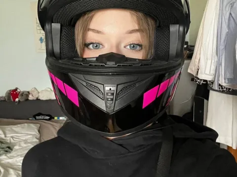 Watch EmilyMint Live Adult Webcam Show - Free Sex Cam Stream
