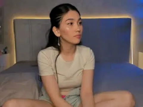 Watch Iris Offline Adult Webcam Show - Free Sex Cam Stream