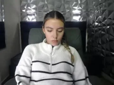 Watch Valentina Offline Adult Webcam Show from Colombia - Free Sex Cam Stream