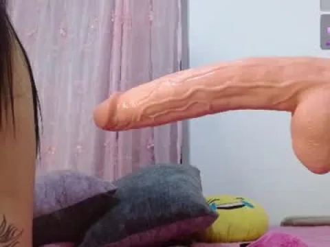 Watch Kitty Fresa Offline Adult Webcam Show from Colombia - Free Sex Cam Stream