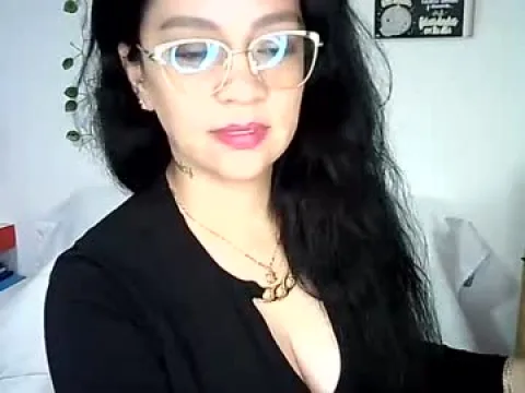 Watch MiaCapri Offline Adult Webcam Show from Colombia - Free Sex Cam Stream