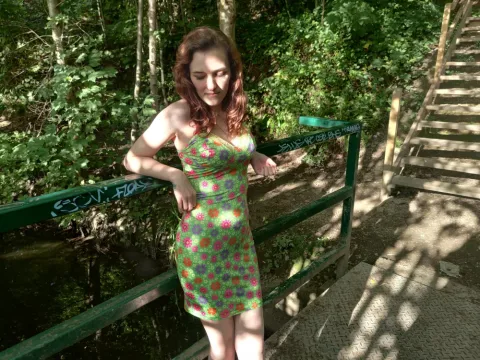 Watch EllieeRose Live Adult Webcam Show - Free Sex Cam Stream