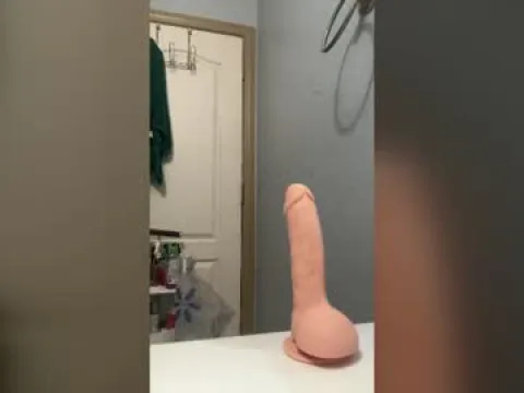 Watch WetSarah Offline Adult Webcam Show from United States - Free Sex Cam Stream