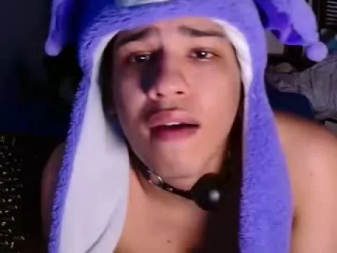 Watch santi Live Adult Webcam Show from Colombia - Free Sex Cam Stream