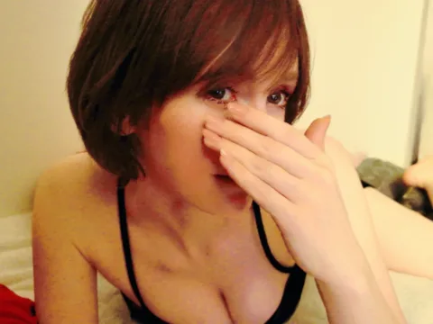 Watch Emilia0606 Live Adult Webcam Show - Free Sex Cam Stream