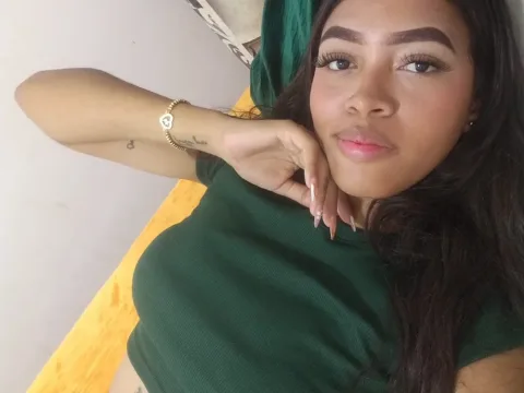 Watch Milky Emma18 Live Adult Webcam Show - Free Sex Cam Stream