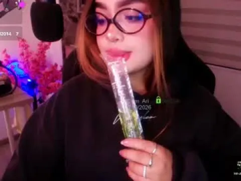 Watch Ari Live Adult Webcam Show from Colombia - Free Sex Cam Stream