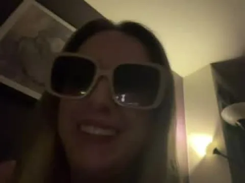 Watch Emmal161692 Offline Adult Webcam Show from Canada - Free Sex Cam Stream