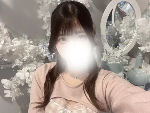 Watch Y-u-r-a-33 Live Adult Webcam Show - Free Sex Cam Stream