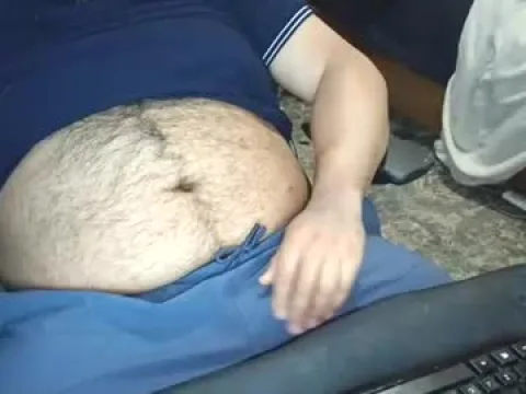 Watch Beardudeguy Offline Adult Webcam Show from United States - Free Sex Cam Stream