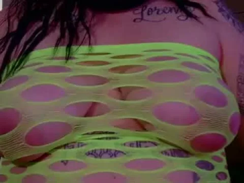 Watch Strawberrymilfffy Offline Adult Webcam Show from United States - Free Sex Cam Stream