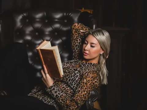 Watch VictoriaTiger Live Adult Webcam Show - Free Sex Cam Stream