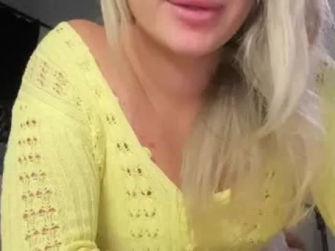 Watch Stephanie Offline Adult Webcam Show - Free Sex Cam Stream