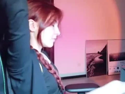 Watch Vivi   be kinder Offline Adult Webcam Show - Free Sex Cam Stream
